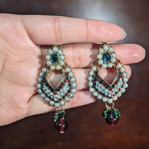 Cute stud green red clear crystal & faux pearl earrings